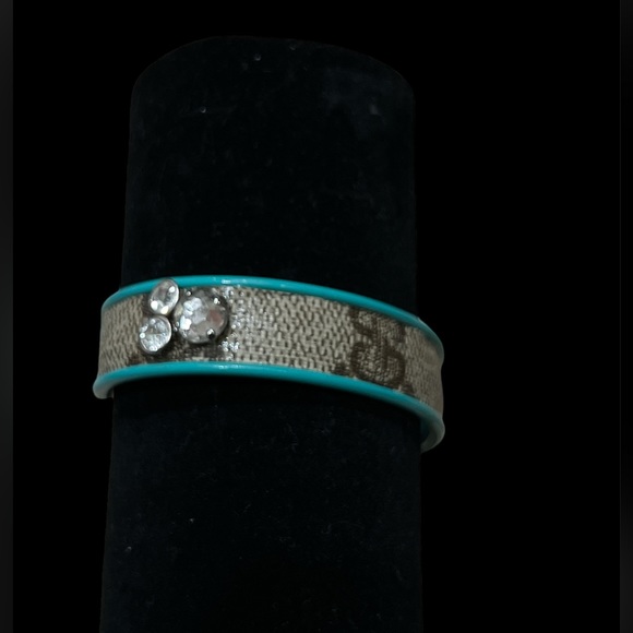 Gucci Embellished Turquoise Monogram Bangle - Picture 7 of 7